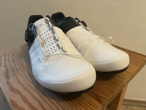 Tretry Pearl izumi veľ.43 - 3