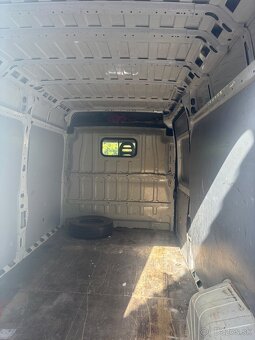 Prenájmom dodávky - 3