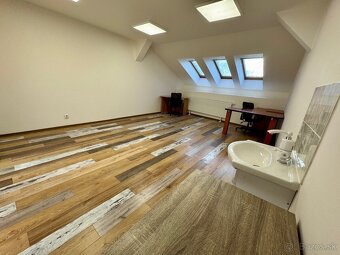Priestor s umývadlom - 26 m2 - Moyzesova, Košice - 3