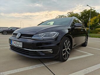 Volkswagen Golf 2.0 TDI Highline DSG -150k- 2019 - 3