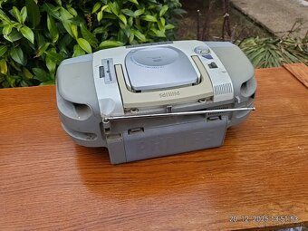 Predam radio philips - 3