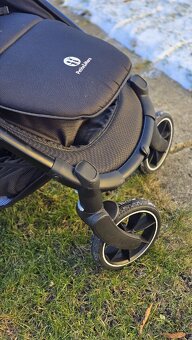 Kočiar Petite & Mars street 2 - 3