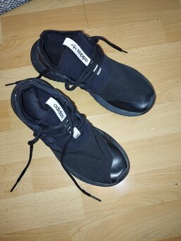 Adidas ľahučké a pohodlné tenisky - 3