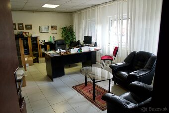 KANCELÁRSKE PRIESTORY V PRIEMYSELNEJ ZÓNE - 3