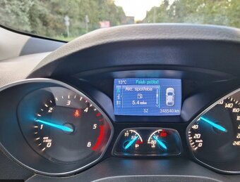 Ford Kuga 2.0D 4WD Titanium 110Kw RV 2014 - 3