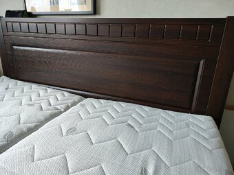 Manželská posteľ - 3