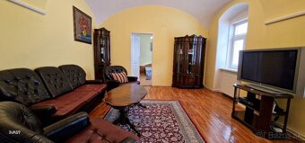 2 izbový byt Hlavná centrum parkovanie - 3