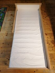 Posteľ s matracom 70x160cm a roštami - 3