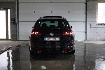 VW Golf R Variant 221kW DSG Panorama, Koža, ACC - 3