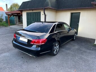 Mercedes Benz E220 - 3