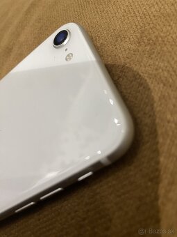 Apple iPhone SE 2020 64GB White - 3