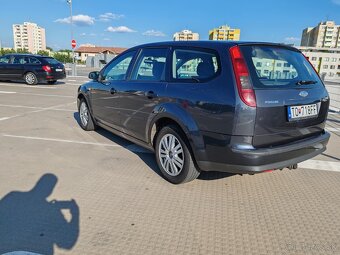 Ford Focus Mk2 - 3