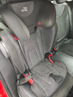 Britax Romer Kidfix II 15-36kg autosedačka TOP STAV - 3
