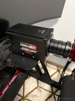 Pretekársky Simulator Simagic - 3