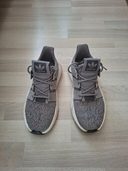 Tenisky adidas - 3