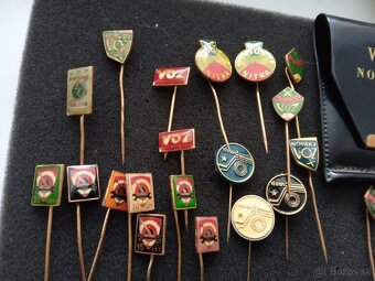 Odznaky VOZ.Vojensky opravárenské závod.Novaky, Trenčína,.. - 3