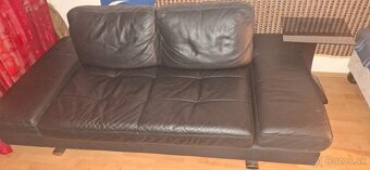 Predám čierny kožený gauc - 3