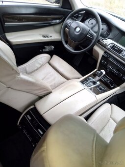 BMW f01 f02 750i náhradní díly - 3