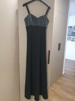 rôzne spoločenské šaty S a M - 3