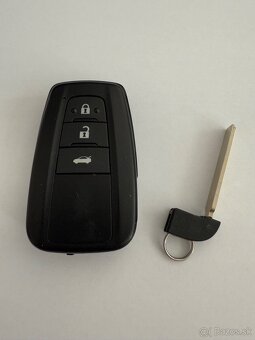 Originalný autokľúč Toyota Corolla WW03B B2U2K2R - 3