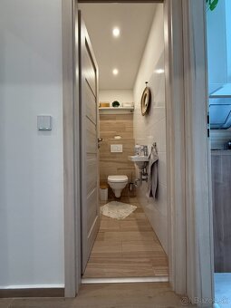 Moderne kompl. zrekonštruovaný 4i byt s loggiou - Hrobákova - 3