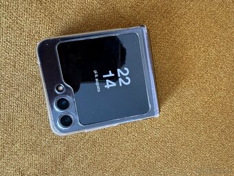 Samsung Galaxy Z Flip 5 256 GB - 3