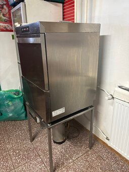 Profi umývačka riadu FAGOR - 3