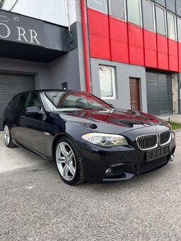 BMW Rad 5 F11 530D M-Packet = Navi, A/T, F1 Riadenie = - 3