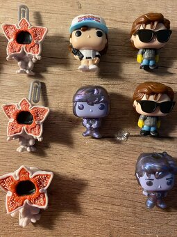 Predám kinder joy stranger things postavičky - 3