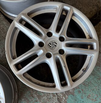 Originálna sada kolies Porsche R19 Panamera - 3