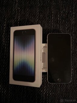 Apple iPhone SE (3. generácia / 2022) - 3