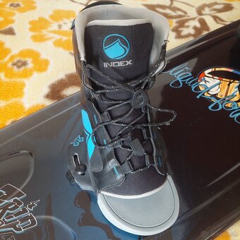 Wakeboard Liquid Force + viazanie Index + prilba Jobe - 3