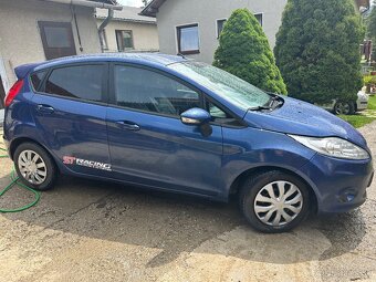 Ford Fiesta r.2010 - 3
