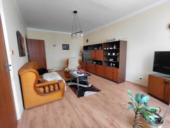 Veľkom. 3 izb. byt 80 m2, komora, lodžia.,Sever, Prievidza - 3