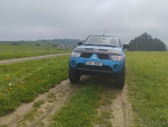 Mitsubishi L200 - 3