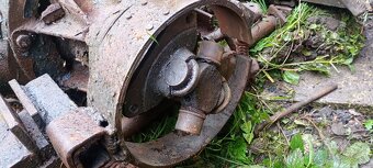 Predám nápravu na traktor z V3S - 3