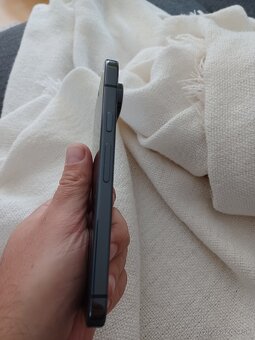 Google Pixel 9 PRO Obsidian - 3