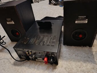 Onkyo - 3