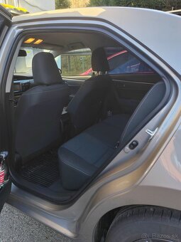 Predám Toyota Corolla 1.6vvti 2015 - 3