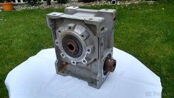 Snekova prevodovka-1:15-ITALY - 3