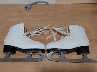 Predám detské korčule veľ. 29/30 - 3