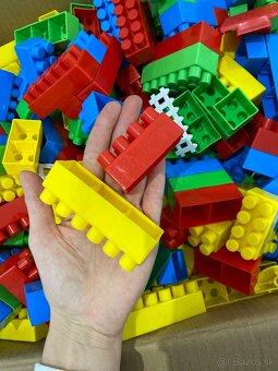 Plna krabica lega - 3