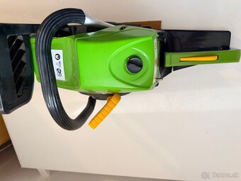 Motorová pila Fieldmann - 3