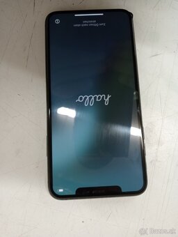 Apple iPhone XS Max 64 GB – batéria 83 % - 3
