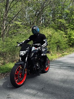 Yamaha mt 07 (2018) - 3