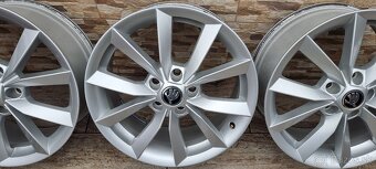 Predám Orginal SKODA SCUDO elektrony 5X112 R17 - 3