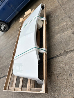 Spoiler na Iveco S-WAY - 3