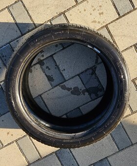 Predám 275/40r20,245/45r20 run flat - 3
