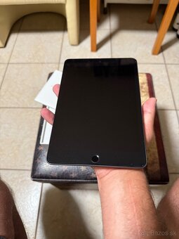 Predám Apple iPad mini 5. generácie WiFi + Cellular 64 GB - 3