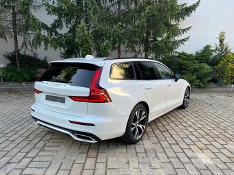 Volvo V60 B4 R-Design 2.0D 145kW rv.2021 - 3